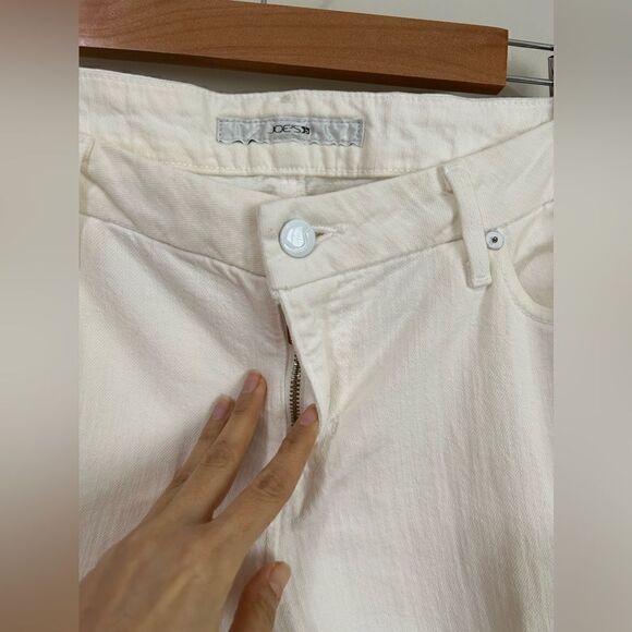 Joe's Honey Bootcut White Denim - Picture 4 of 10